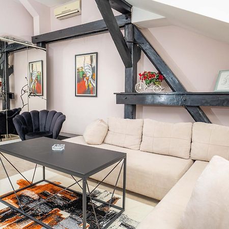 He-Ra Apartments With Free Parking Skopje Esterno foto